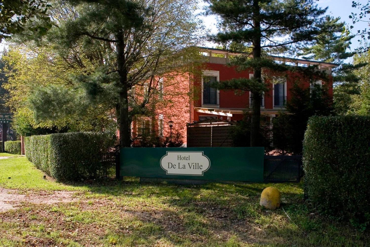 Hotel De La Ville Bereguardo Εξωτερικό φωτογραφία