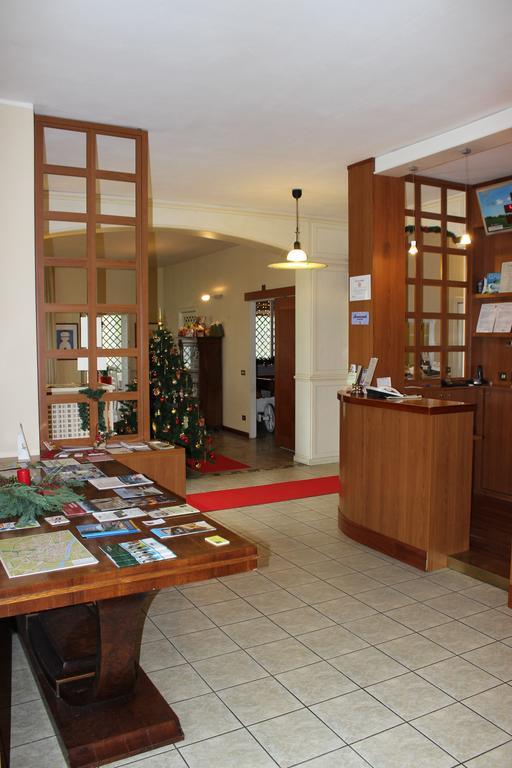 Hotel De La Ville Bereguardo Εξωτερικό φωτογραφία