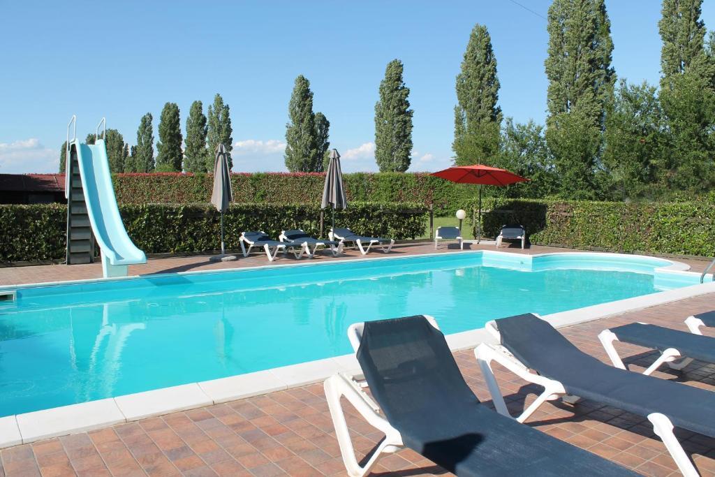 Hotel De La Ville Bereguardo Εξωτερικό φωτογραφία